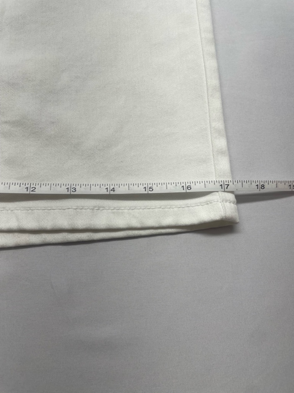 J. Jill White Denim Smooth Fit skirt Size 4 - Picture 3 of 10
